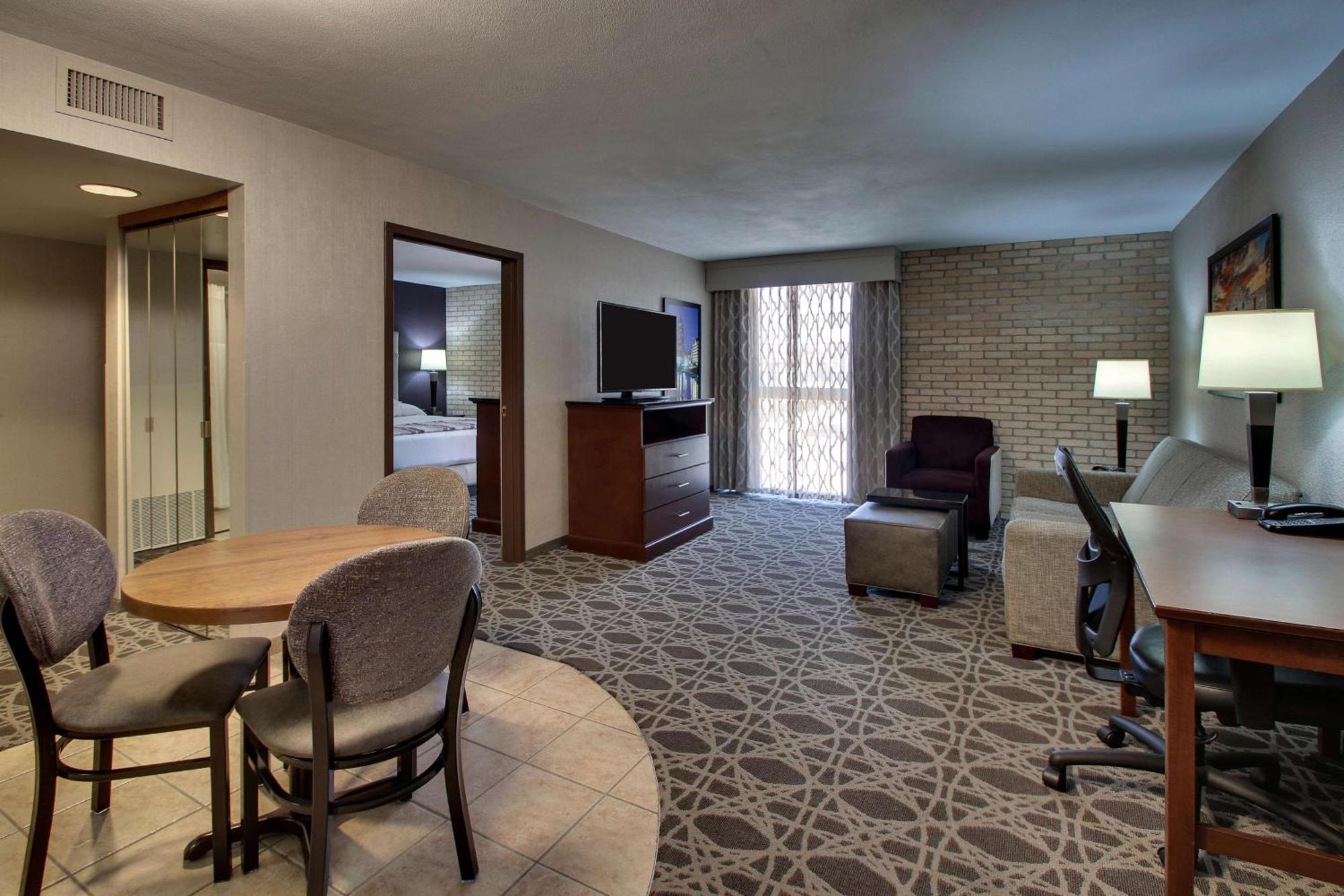 Drury Plaza Hotel San Antonio Airport Ngoại thất bức ảnh