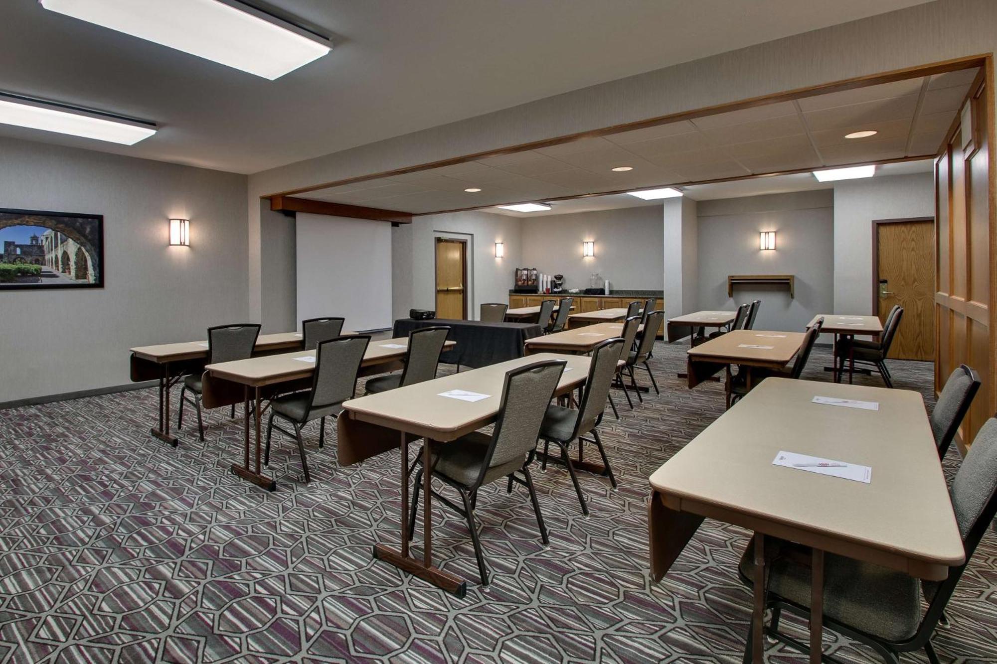 Drury Plaza Hotel San Antonio Airport Ngoại thất bức ảnh