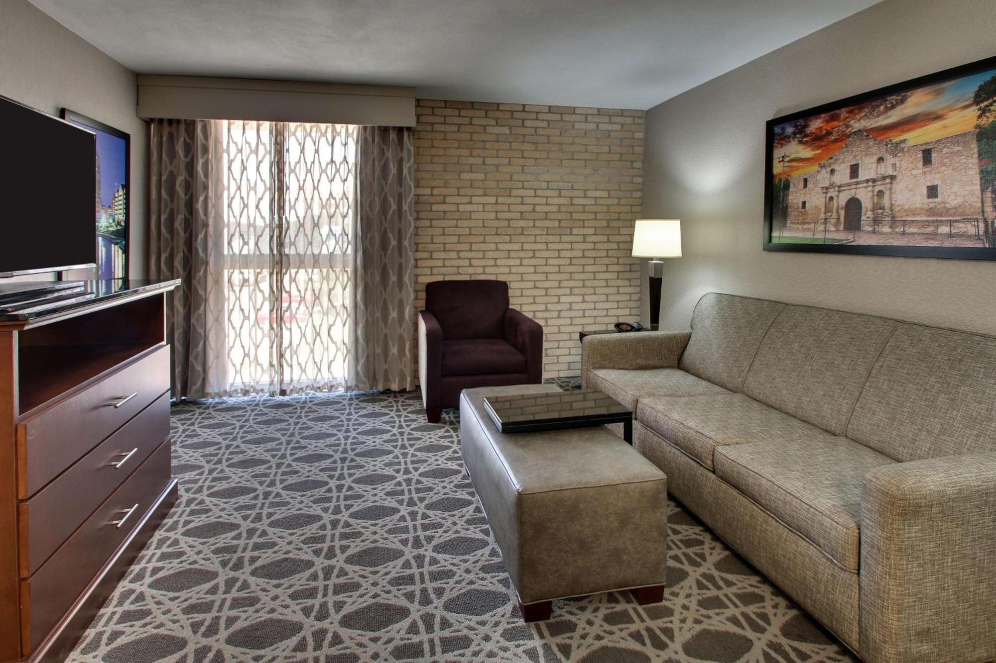 Drury Plaza Hotel San Antonio Airport Ngoại thất bức ảnh